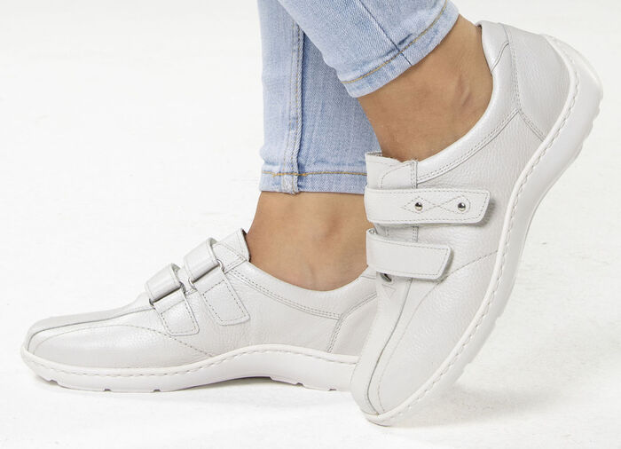 Waldl&auml;ufer, comfortabele damespantoffels, breedte H, met uitneembaar voetbed NATUURWIT