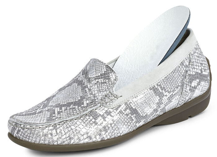 Waldläufer mocassinpantoffels met een modern reptielreliëf MATZILVER
