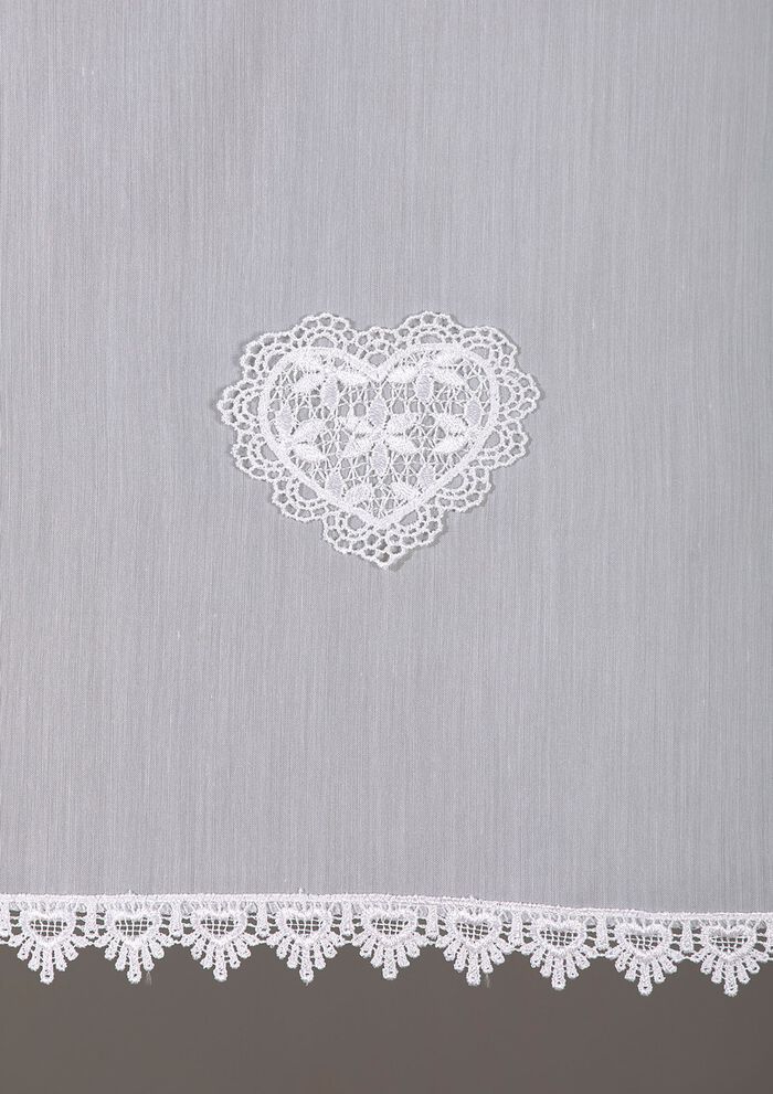 Korte jaloezie&euml;n met gehaakte randen 