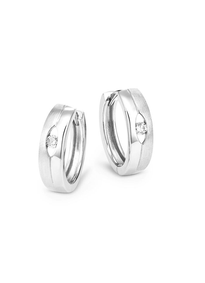 Prachtige opvouwbare oorringen met synth. zirkonia 