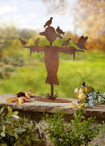 Vogelverschrikker van verroest plaatstaal 