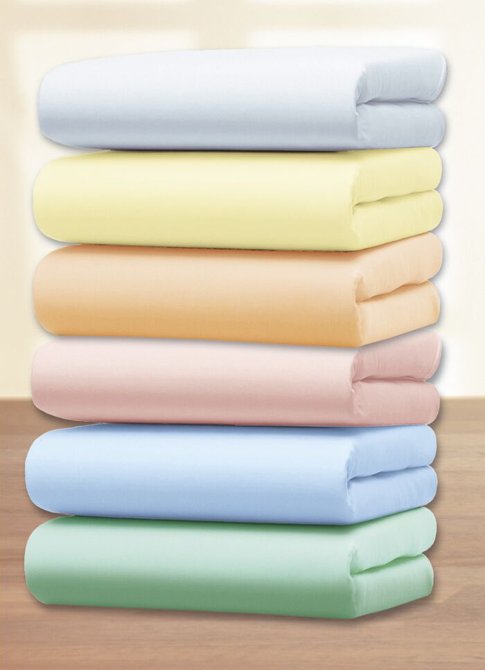 Sterk ademende, antibacteri&euml;le incontinentie hoeslakens WIT