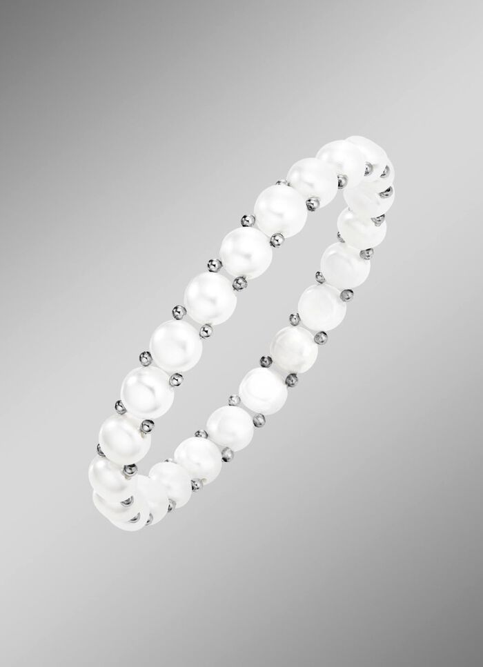 Elastische armband met zoetwaterparels 
