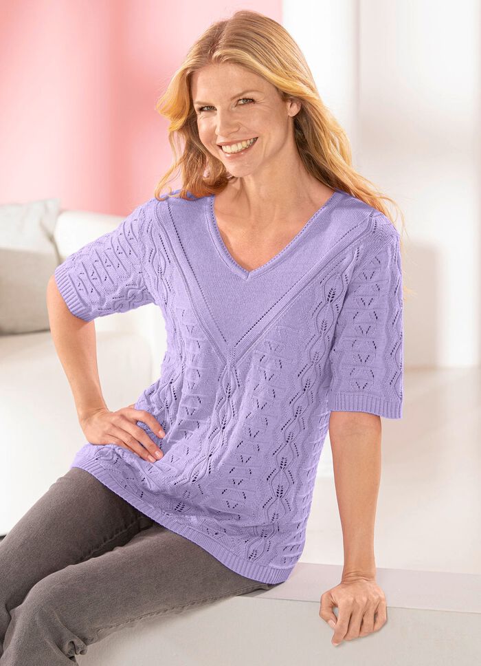 Trui met ajourmotief en structuurpatroon 