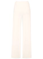 Broeken in modieuze breedte 