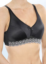 BH met borduursel op de voorkant 