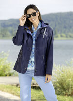 Functionele jas met afneembare capuchon 