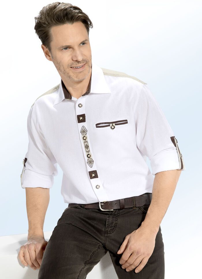 Overhemd met decoratief borduursel op de knoopsluiting 