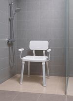 Douche- en badstoel voor veilig douchen en baden 