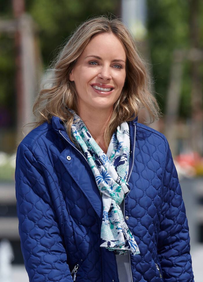 Sjaal met fantasiebloesemmotief 