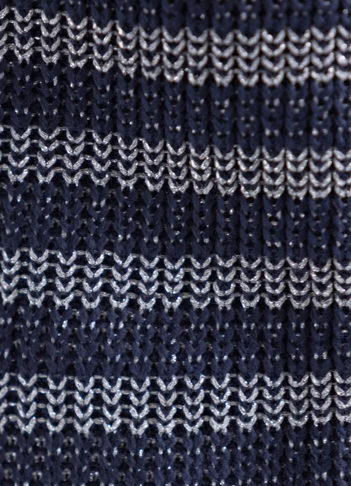 Trui met elegant glittereffect 