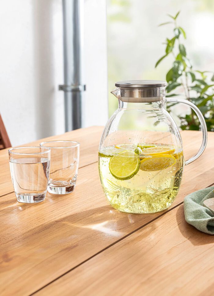 Glazen kan met ge&iuml;ntegreerde zeef 