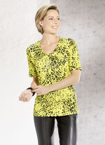 Shirt met zilverkleurige sierplaatjes 