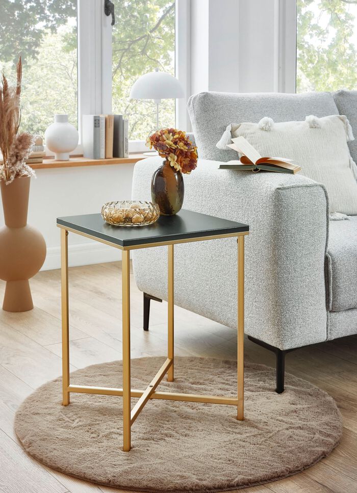 Moderner Beistelltisch 