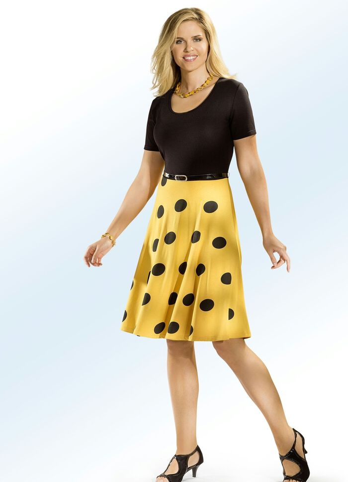 Jurk met trendy stippenmotief met riem 