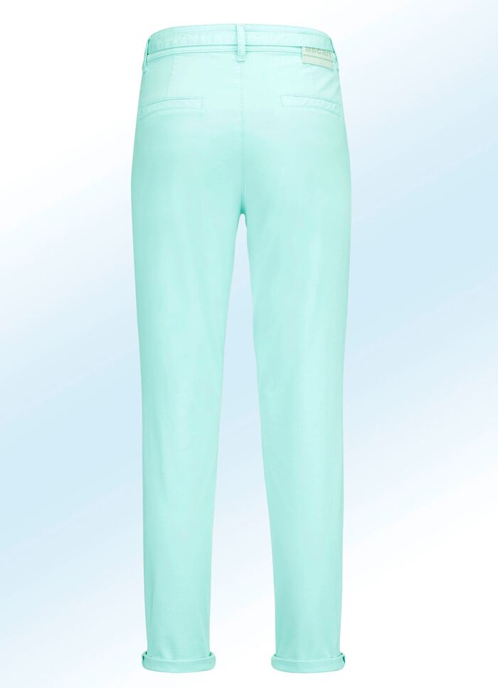 Broek in trendy chinovorm 