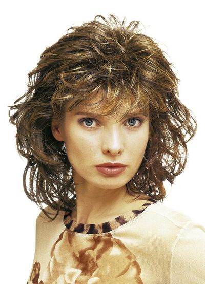 Adela pruik uit de Giorgio Montana Collectie 