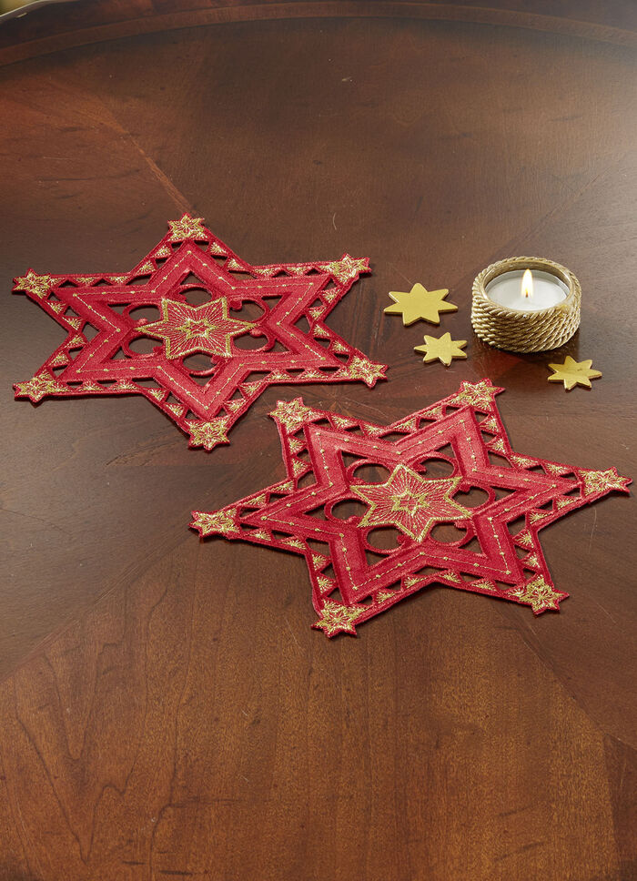 Geborduurde, feestelijke tafeldecoratie ROT-GOLD