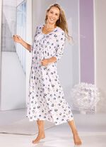 Nachtjapon met plooien en stiksels op het decollet&eacute; 