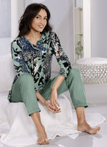 Pyjama met elastische tailleband en knoopsluiting 
