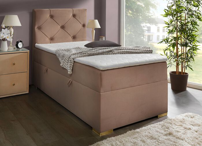Boxspring bed met Bonnell binnenvering matras en topper 