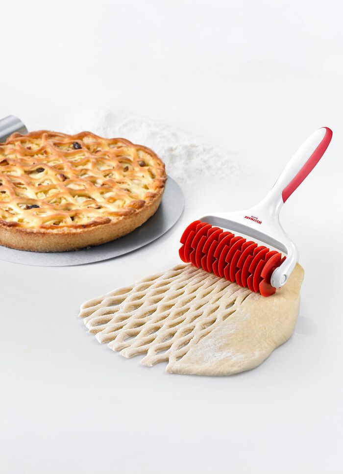 Roosterroller van Westmark voor prachtig gedecoreerde taarten 