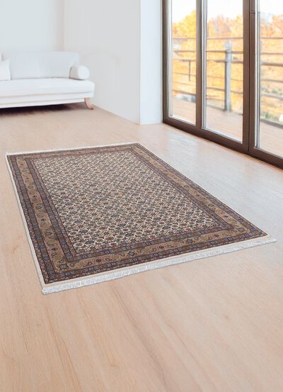 Oosterse bruggen en tapijten 