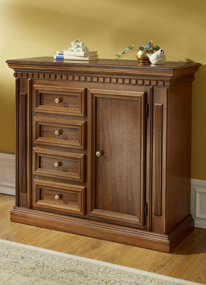 Hoogwaardige en stijlvolle ladekast met een klassiek mooie flair NOTENHOUT