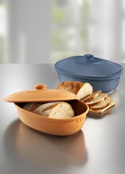 Römertopf broodpot gemaakt van natuurlijke klei 