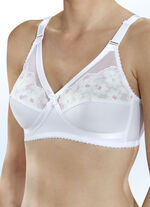 BH met mooi geborduurd kant 