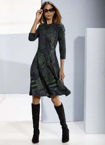 Prachtige jurk met 3/4 mouwen 