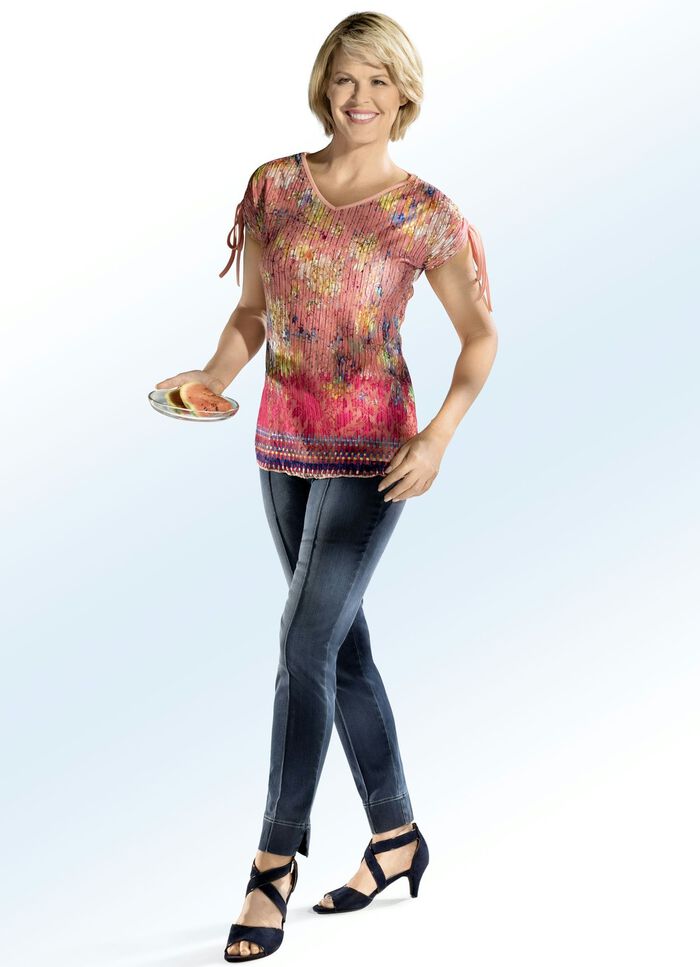 Zeer elastische jeans in aansluitend model 