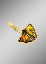 Pin kan ook als hanger gedragen worden 