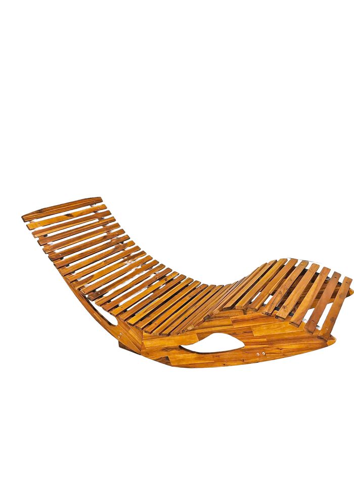 Ergonomisch gevormde schommelbank van acaciahout 
