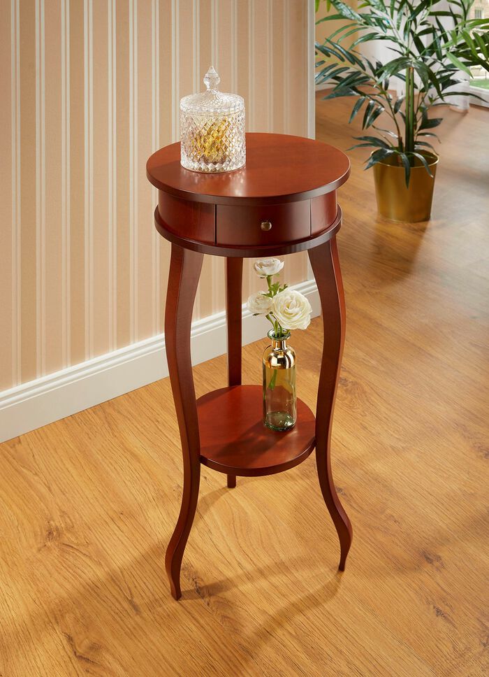 Gedeeltelijk massieve bijzettafel in walnoot 