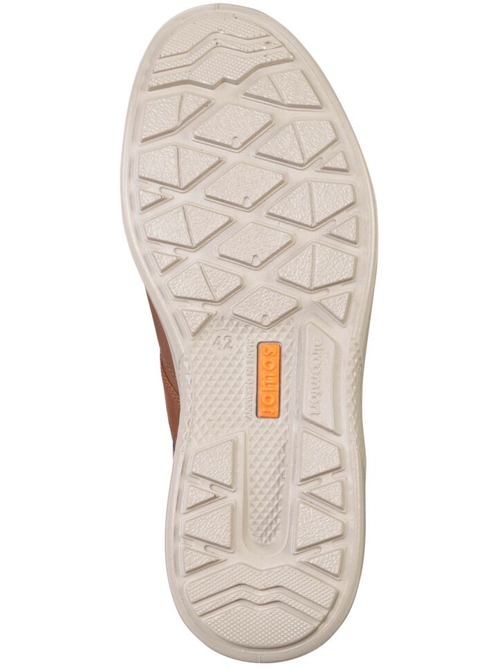 Veterschoen van rundnubuckleer met nappaleren accenten 