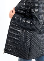 Jas met verschillende quiltvariaties 