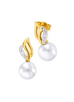 Oorbellen met zoetwaterparels en diamanten 