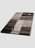 Bruggen, galerijen en tapijten met handgeleide contoursnijden BRUIN