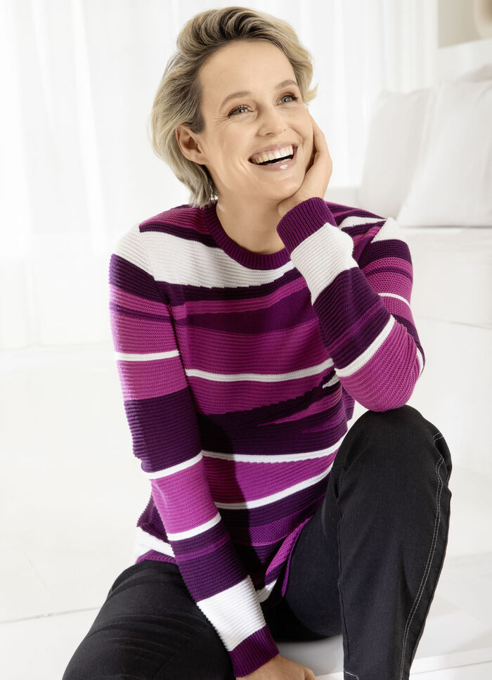 Trui in een elegante mix van patronen BESSENROOD-FUCHSIA-MULTICOLOR