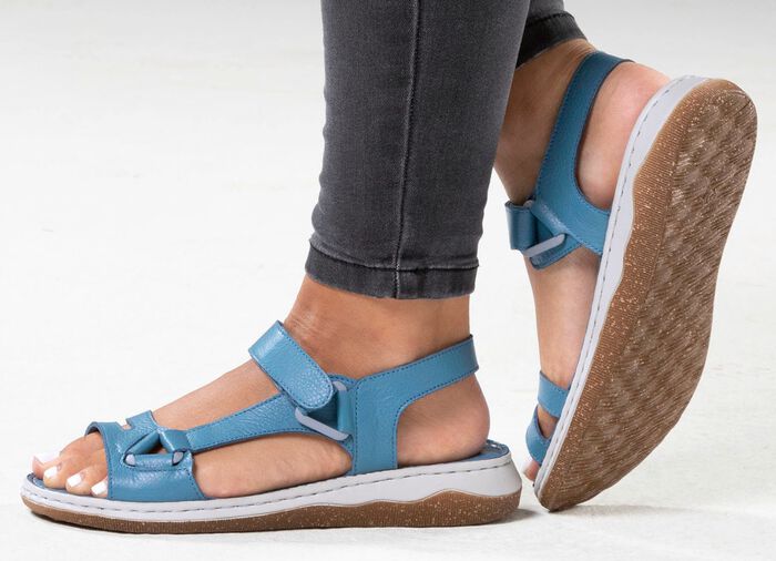 ELENA EDEN sandaal gemaakt van zacht nappaleer JEANS