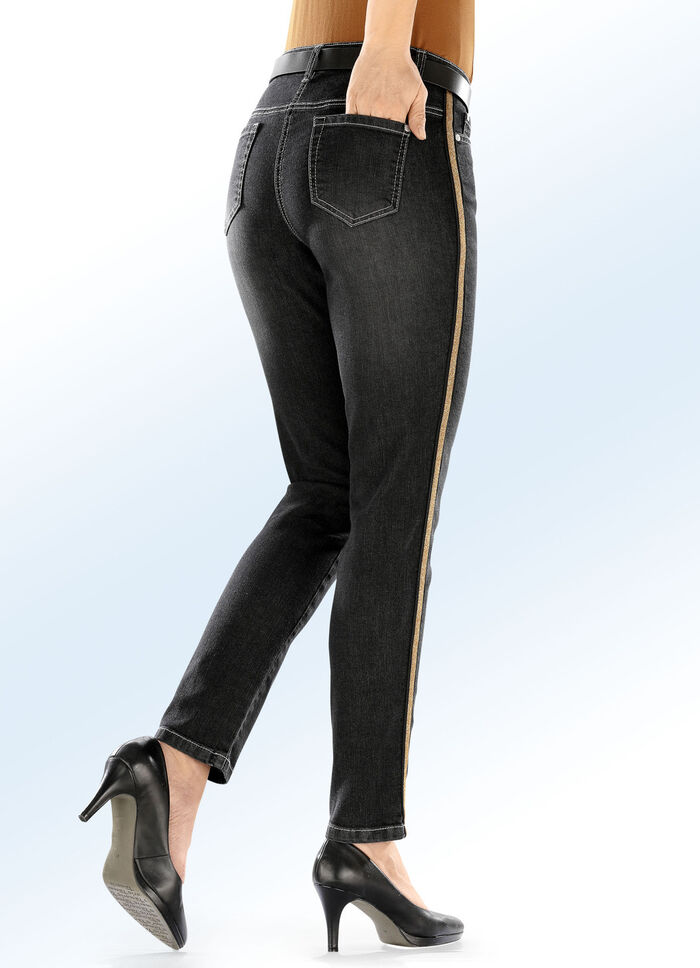 Jeans met een effectieve, sprankelende decoratieve band ZWART