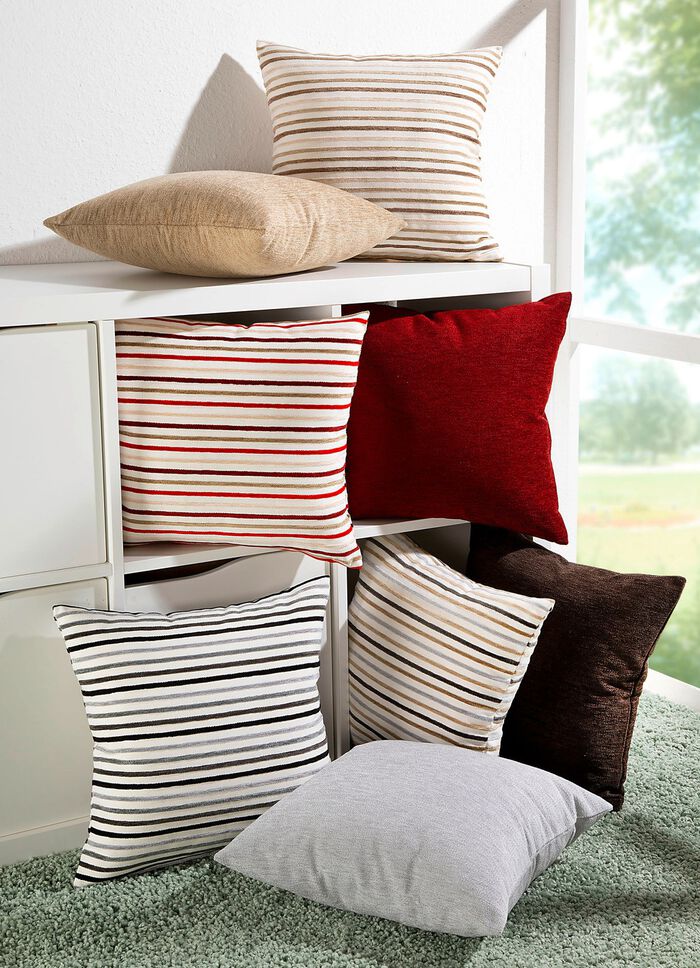 Kussenhoes met strepenmotief 