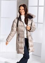 Korte jas met dons en vaste capuchon 