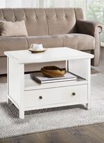 Gedeeltelijk massieve tafel met metalen handgrepen 