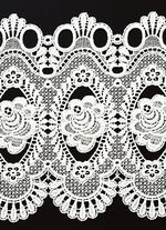 Charmant kort gordijn met roededoorvoer 