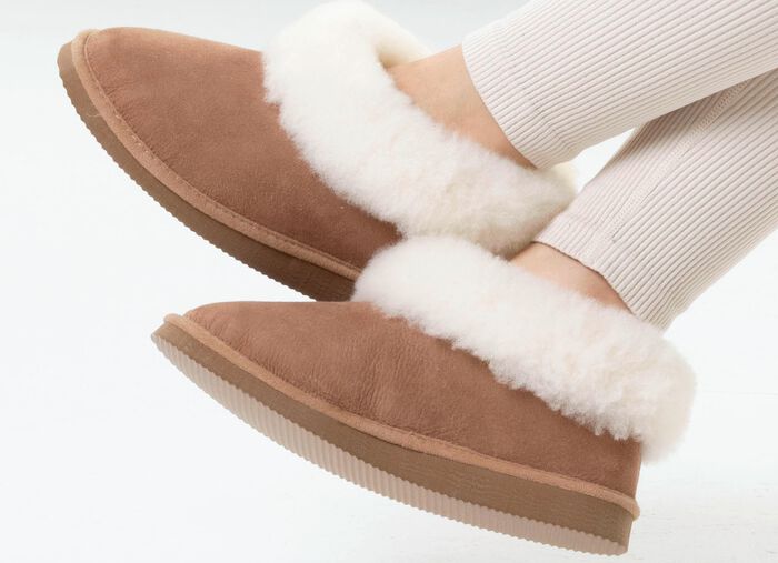 ELENA EDEN, warme damespantoffels, breedte G, met lamsvacht TABAKSBRUIN