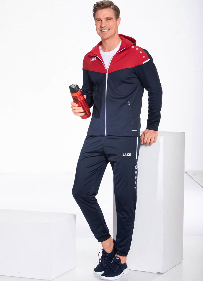 Vrijetijdspak van &ldquo;Jako&rdquo; in 2 kleuren MARINEBLAUW DONKERROOD