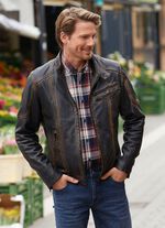 Kort leren jack met opstaande kraag 