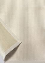 Fauteuilbeschermers, tv-fauteuilbeschermers, bankbeschermers, armleuningbeschermers en kussenhoezen in corduroy-look CR&Egrave;ME